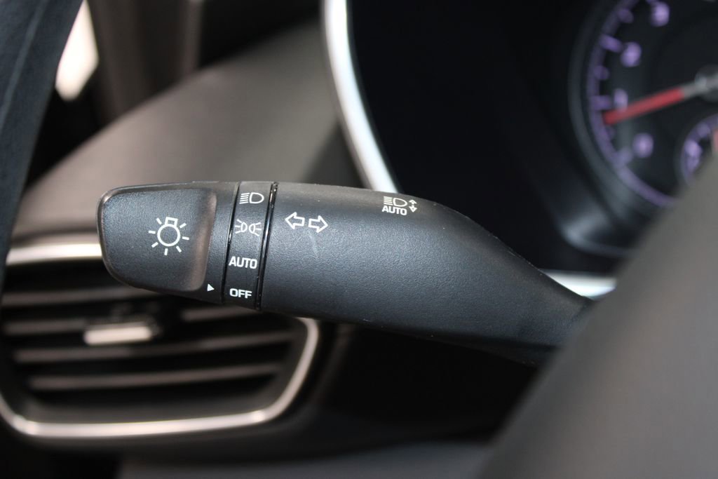 Used 2023 Hyundai Santa Fe SE AWD/4WD image 34