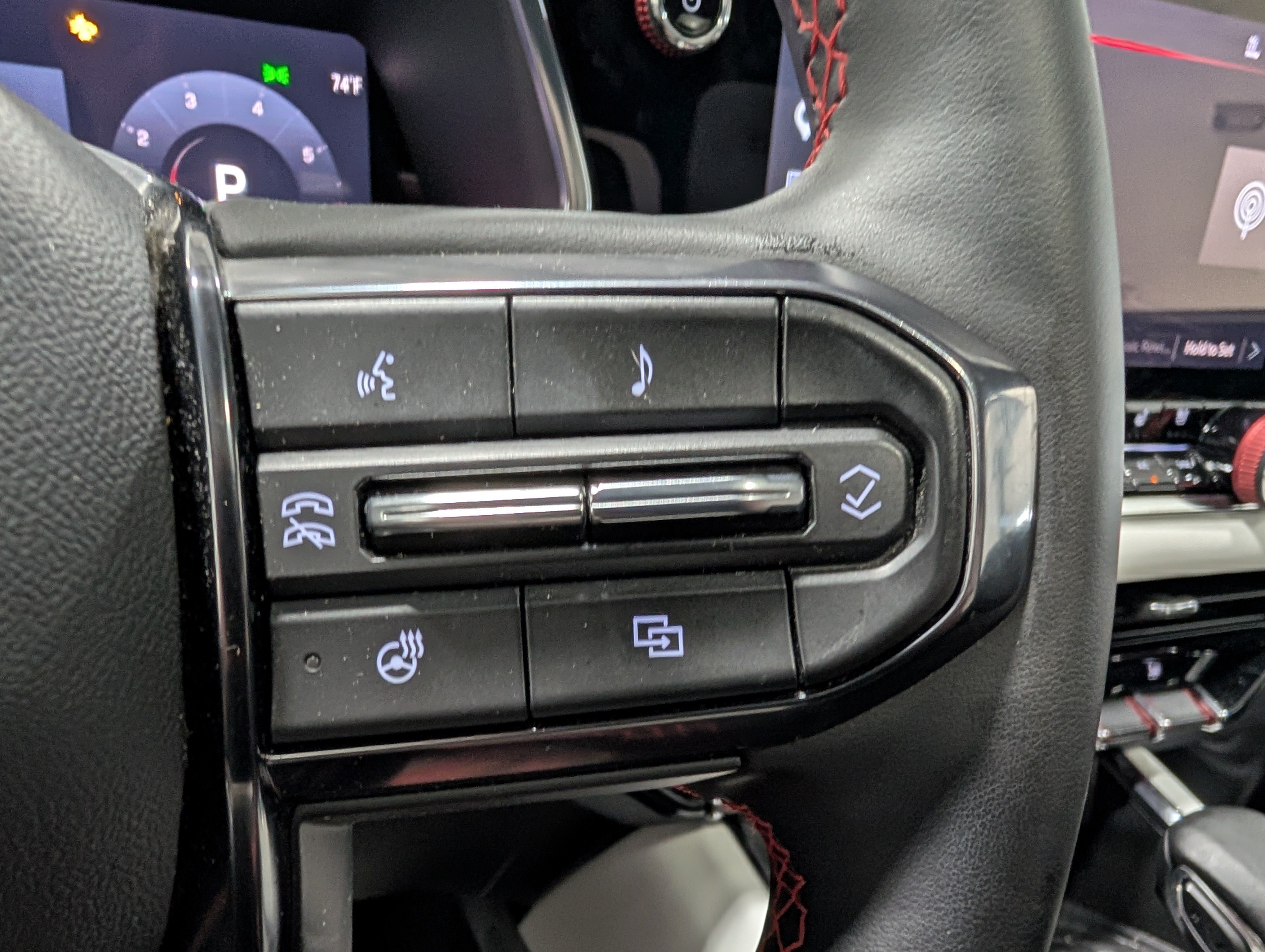 Used 2024 GMC Canyon AT4X w/ AT4X AEV Edition AWD/4WD image 22