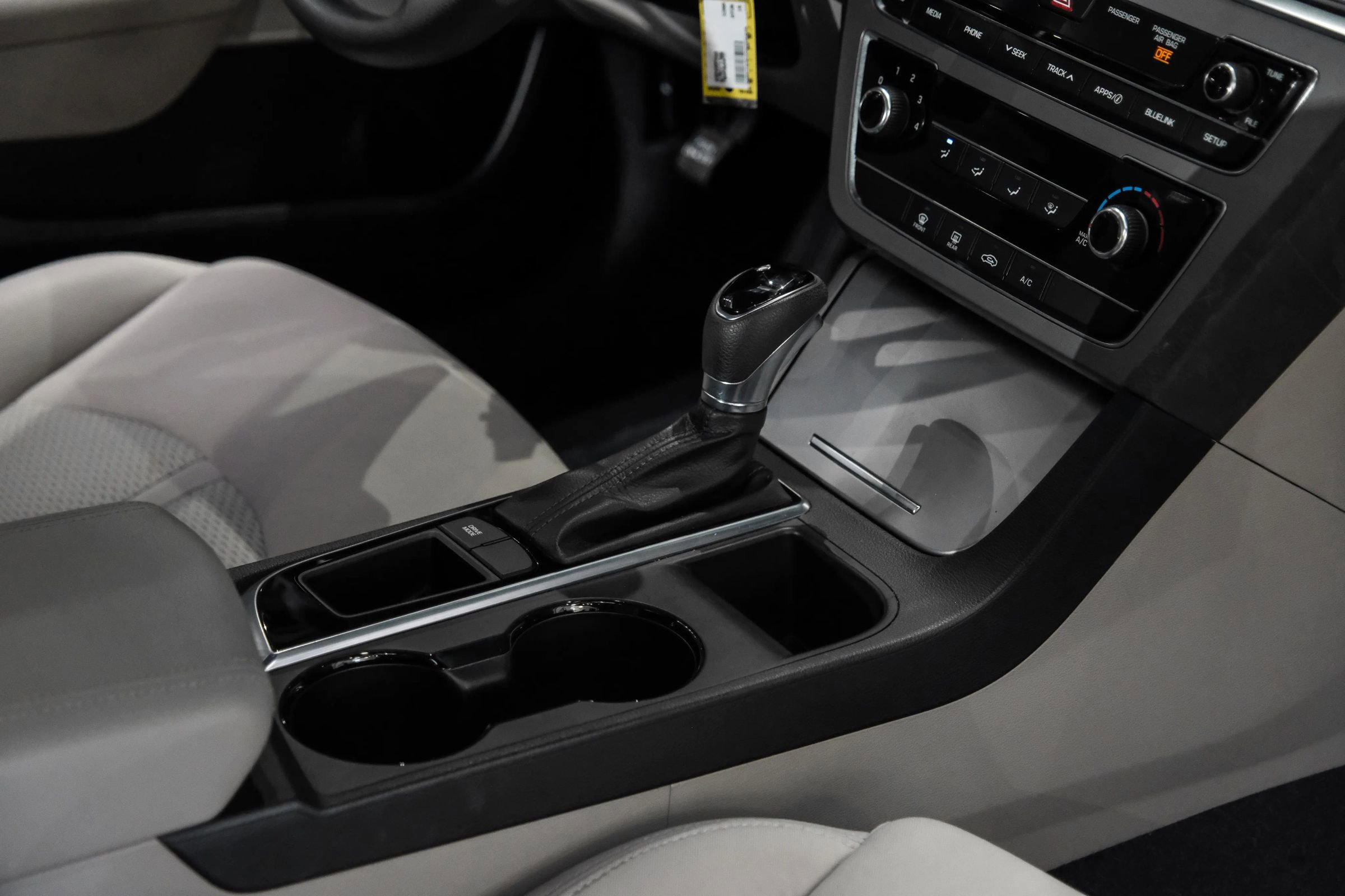 Used 2016 Hyundai Sonata SE FWD image 22