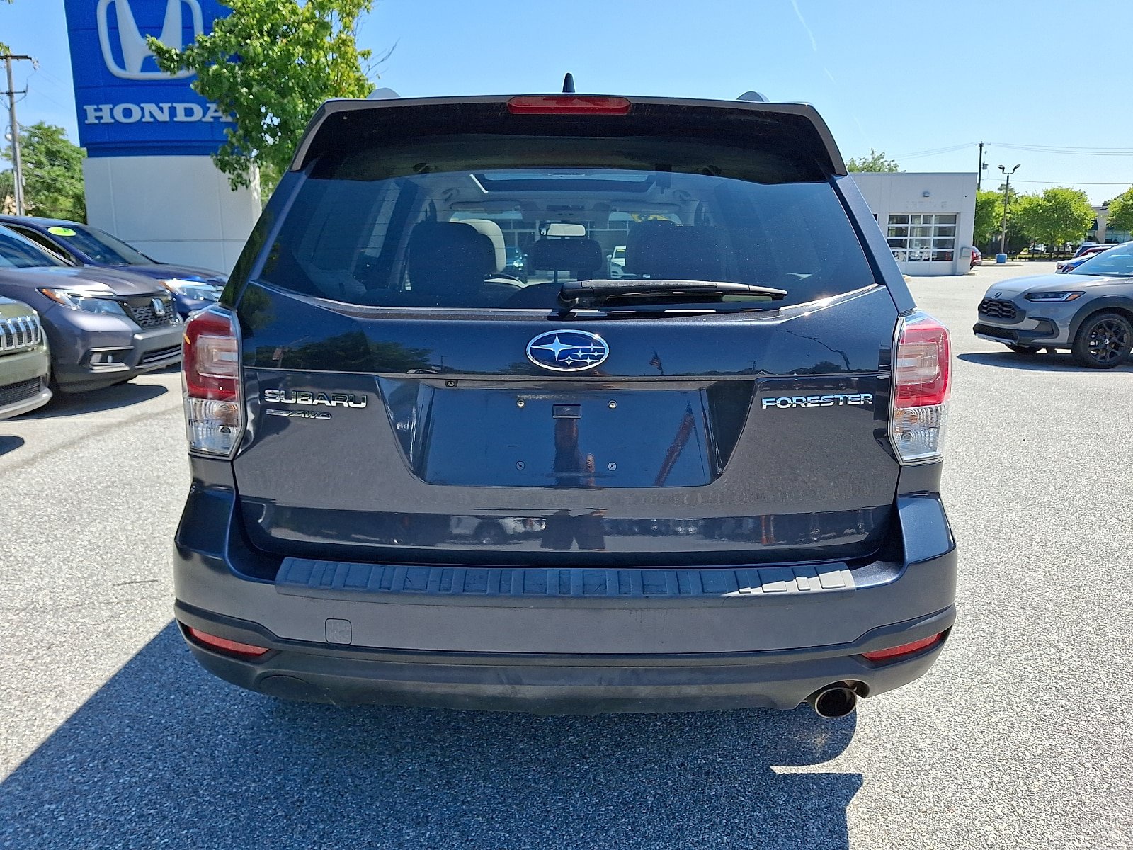 Used 2018 Subaru Forester 2.5i Premium AWD/4WD image 5