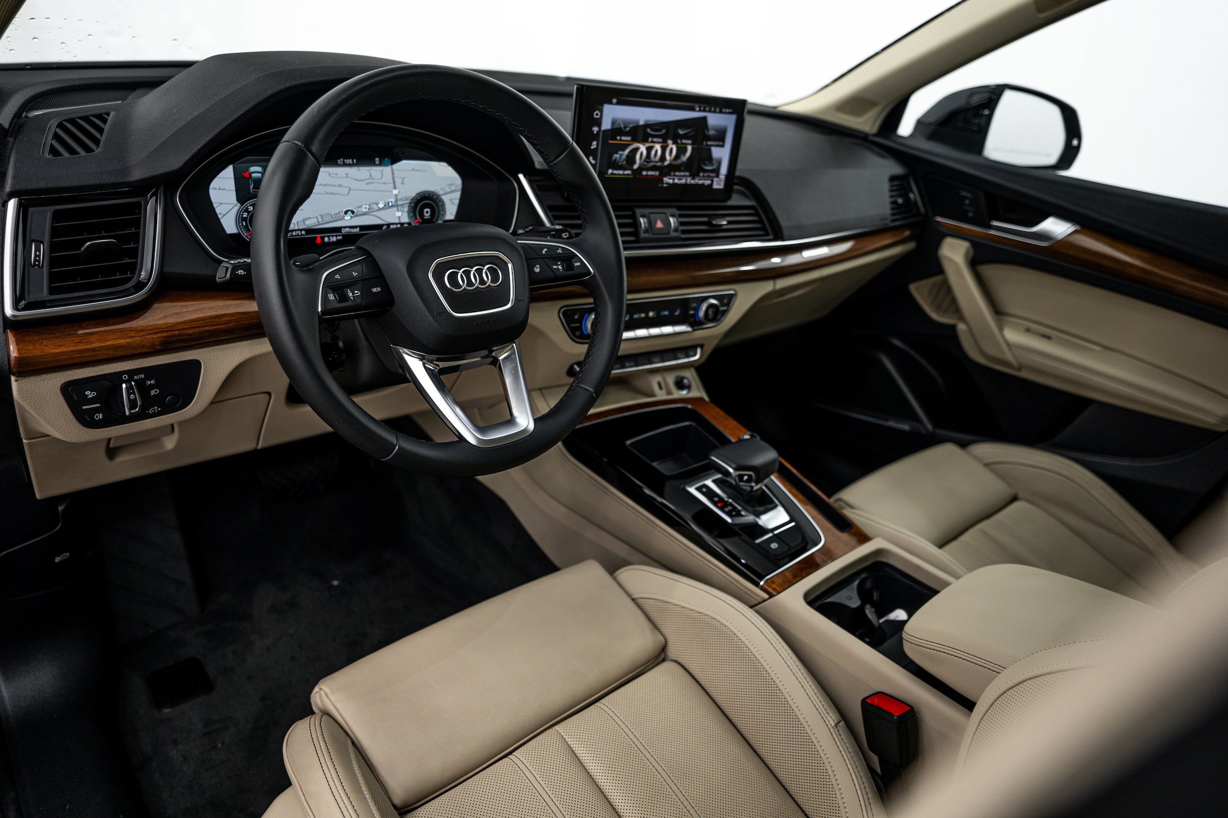 Certified 2023 Audi Q5 2.0T Premium Plus w/ Premium Plus Package AWD/4WD image 10