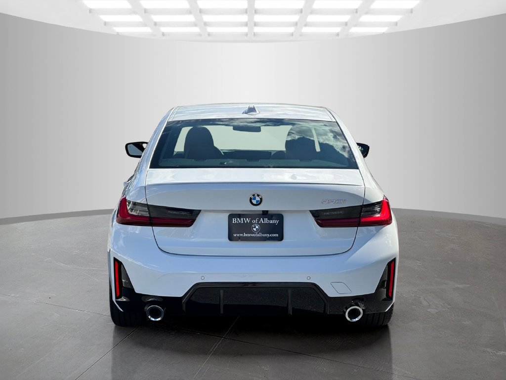New 2026 BMW 330i Sedan w/ M Sport Package RWD image 5
