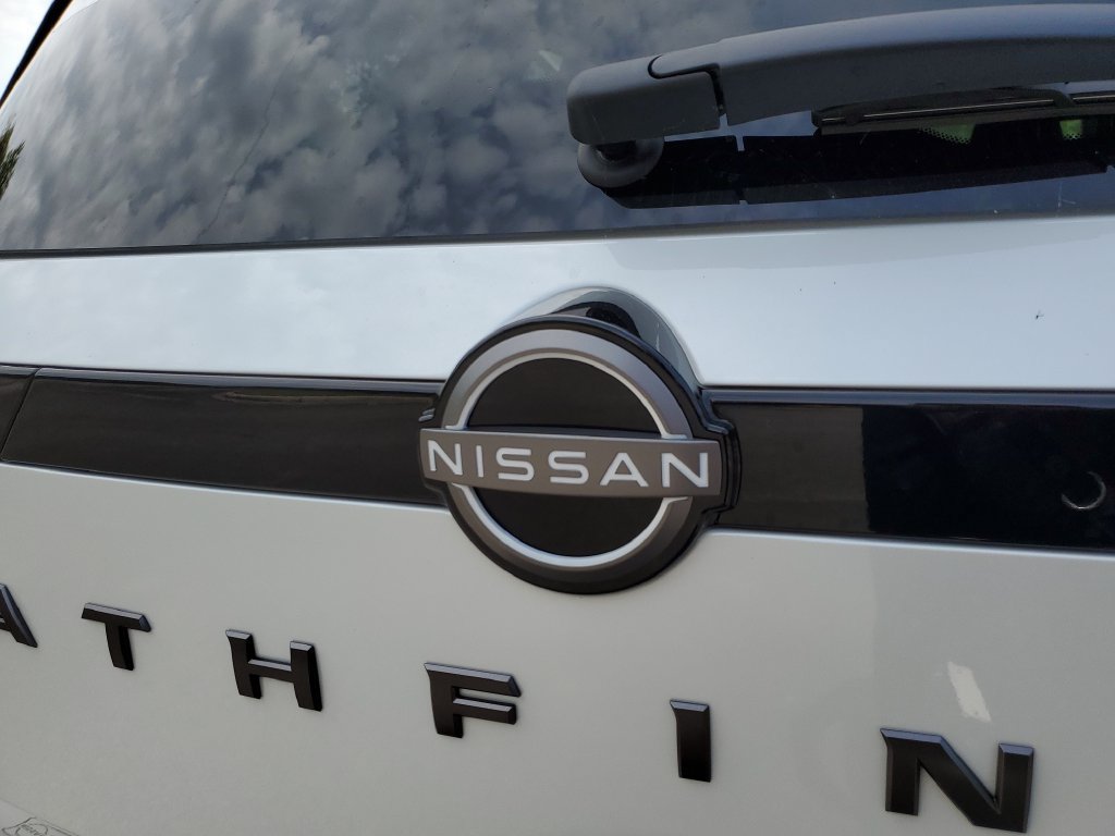 New 2026 Nissan Pathfinder SV FWD image 7