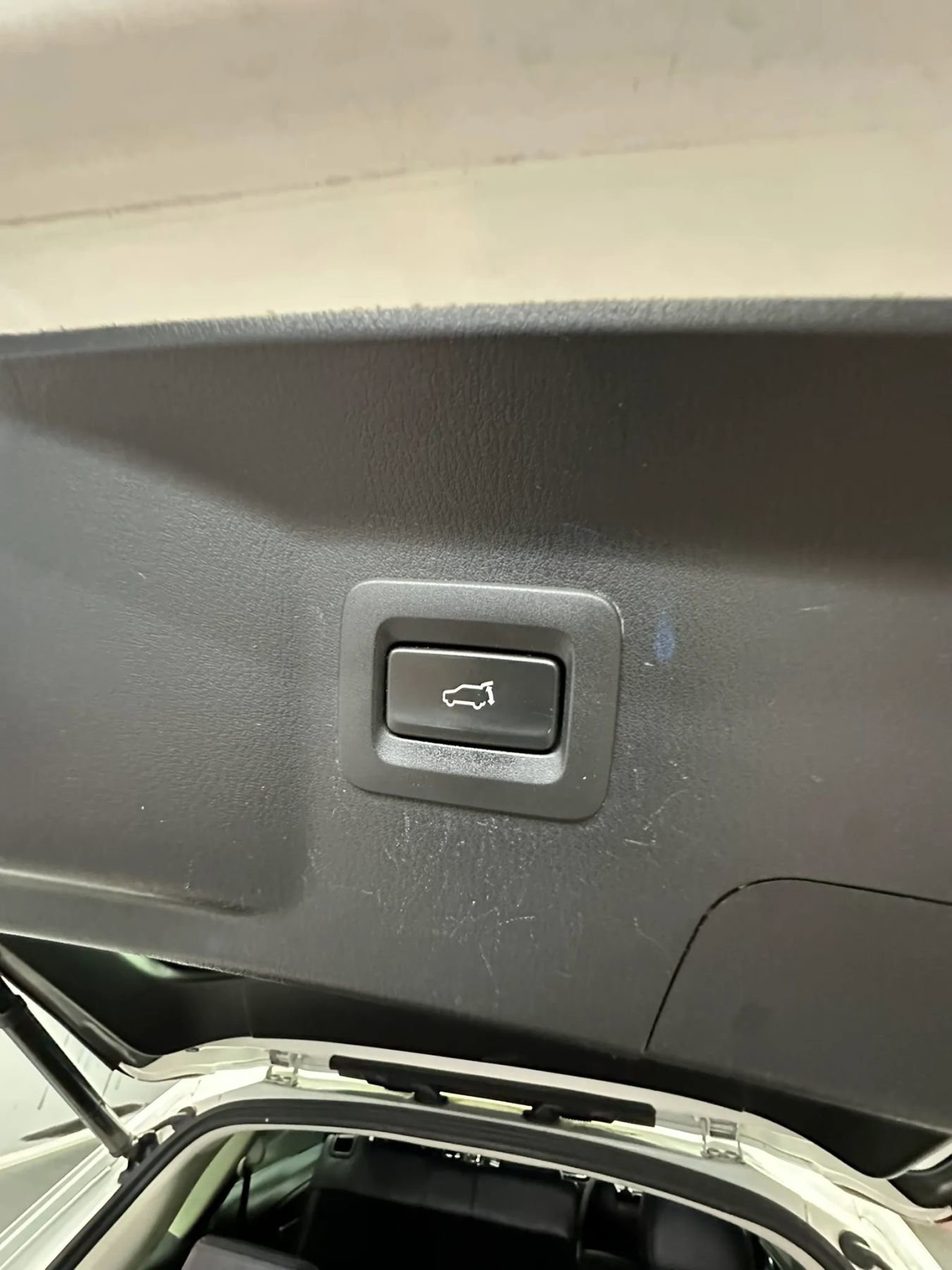 Used 2018 MAZDA CX-9 Touring FWD image 29