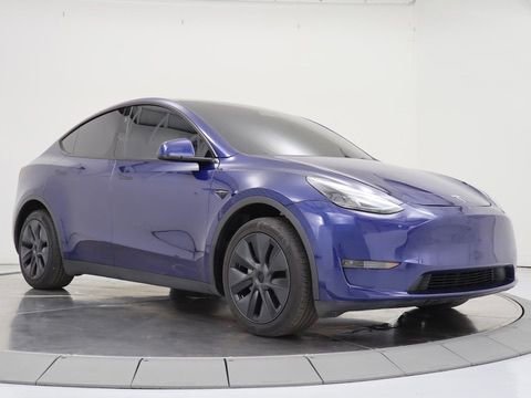 Used 2024 Tesla Model Y Long Range RWD image 7