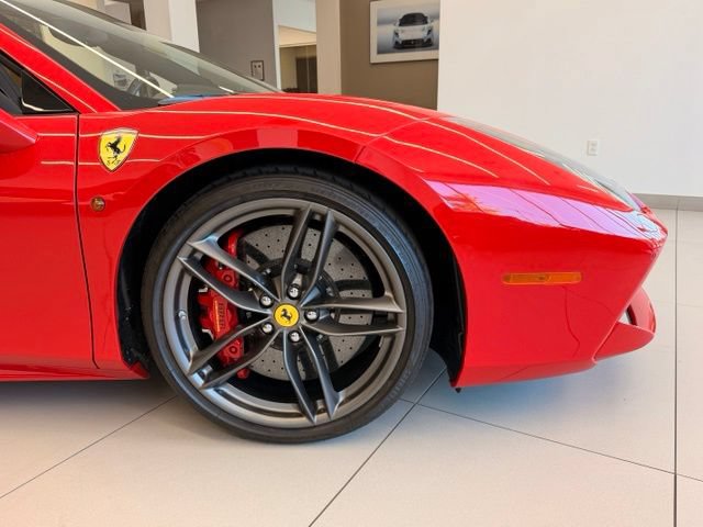 Used 2018 Ferrari 488 Spider RWD image 36