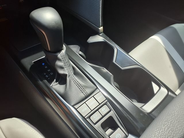 Used 2025 Toyota Camry SE w/ Multimedia Upgrade Package FWD image 31