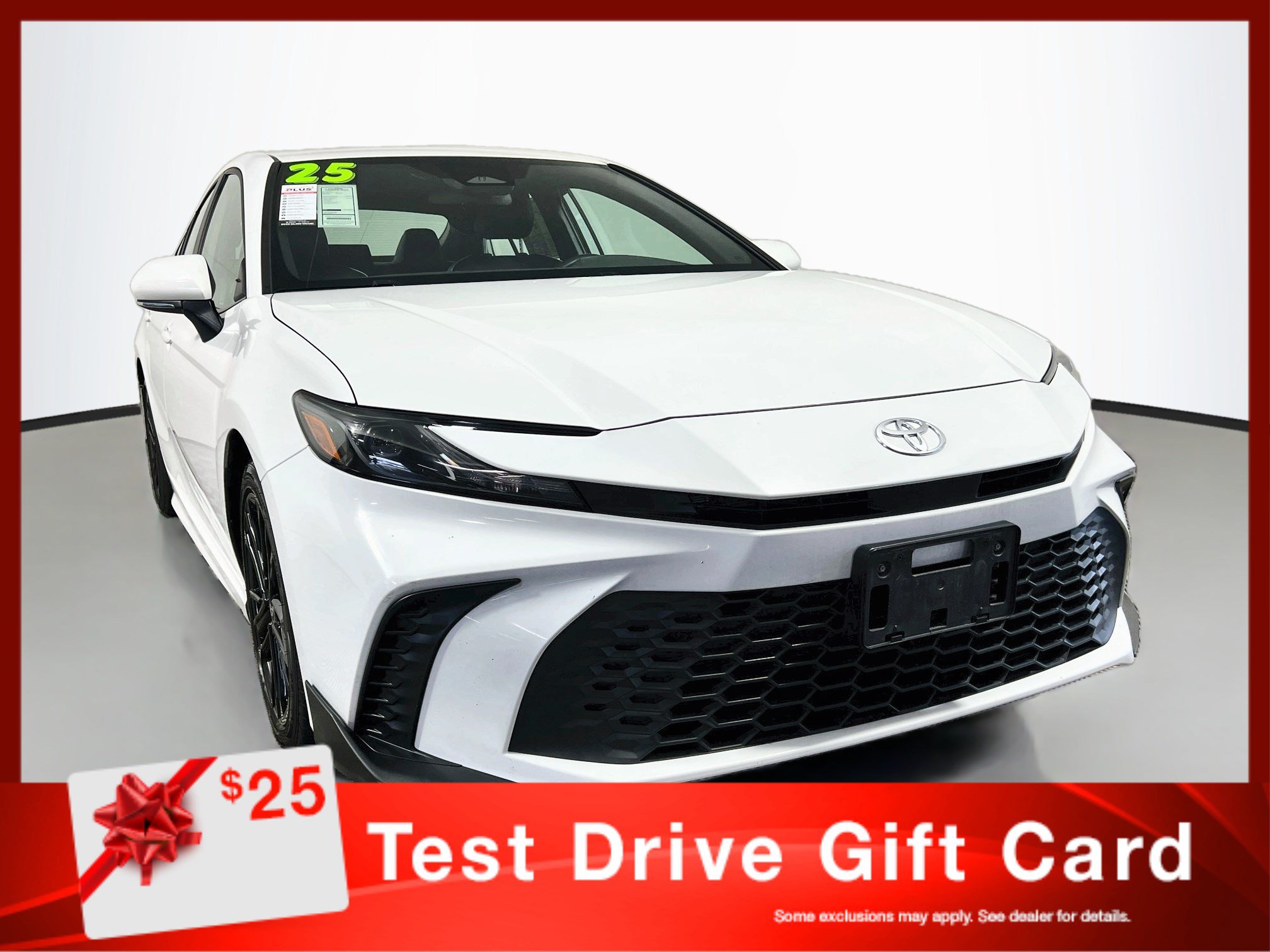 Used 2025 Toyota Camry SE