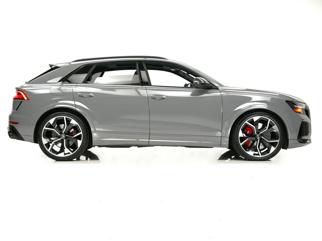 Used 2024 Audi RS Q8 image 26