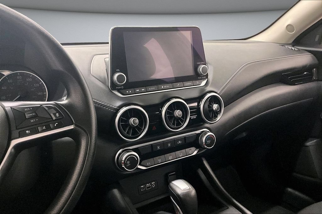 Used 2023 Nissan Sentra SV FWD image 9