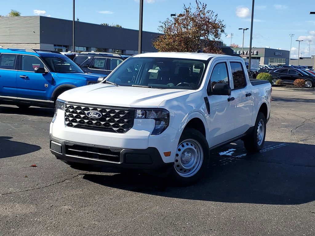 New 2025 Ford Maverick XL