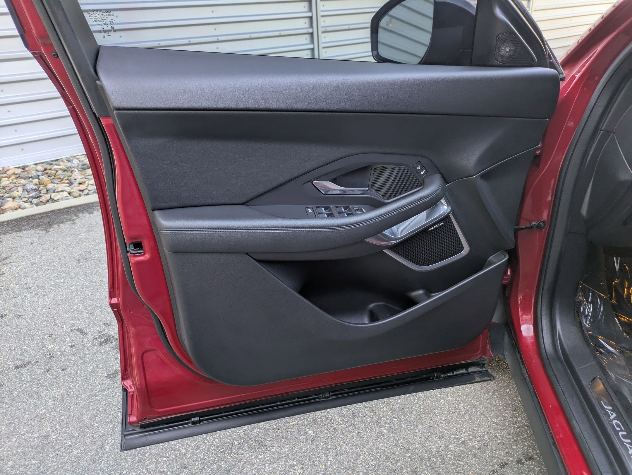 Used 2020 Jaguar E-PACE AWD/4WD image 15