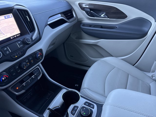 Used 2024 GMC Terrain Denali w/ Denali Premium Package AWD/4WD image 27