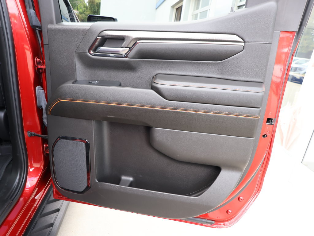 Certified 2024 GMC Sierra 1500 AT4 w/ Technology Package AWD/4WD image 39