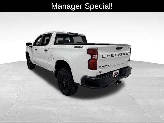 Certified 2026 Chevrolet Silverado 1500 Custom Trail Boss w/ Dark Appearance Package AWD/4WD image 4