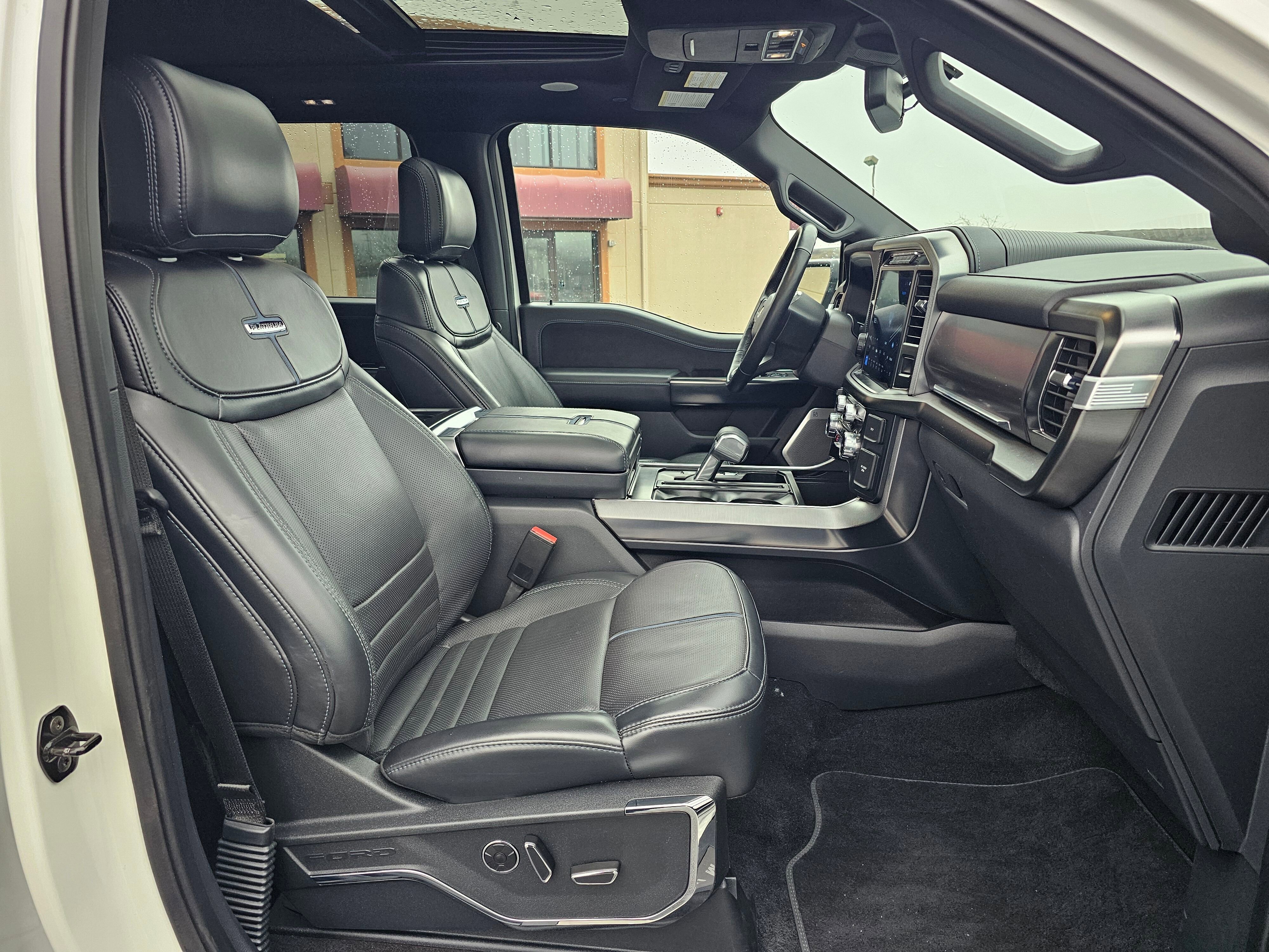 Used 2024 Ford F150 Platinum w/ FX4 Off-Road Package image 47