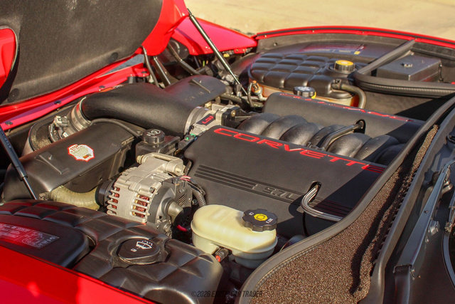 Used 2004 Chevrolet Corvette Convertible w/ Preferred Equipment Group image 23