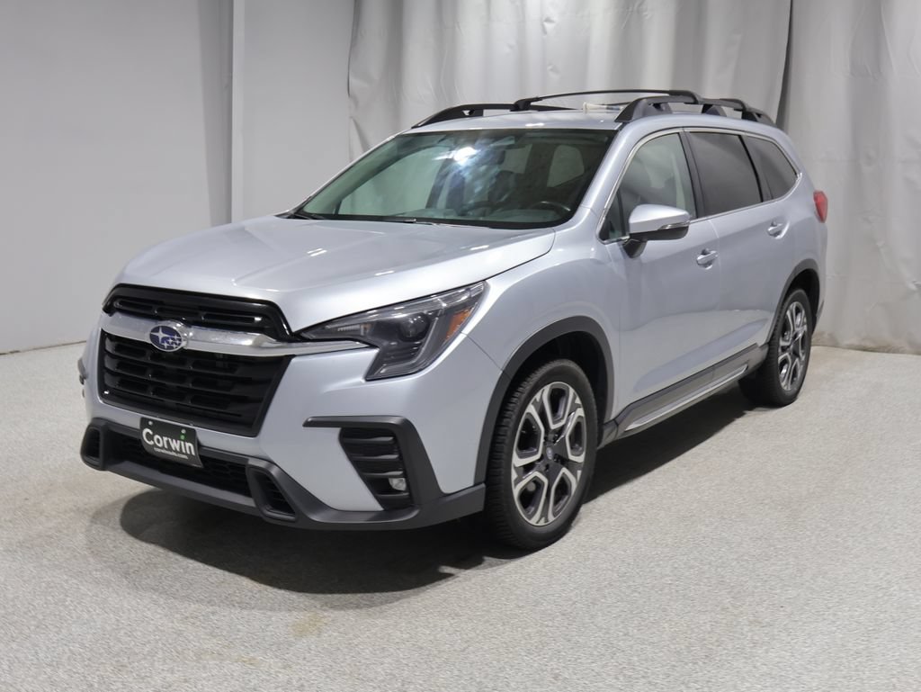 Used 2023 Subaru Ascent Limited AWD/4WD image 7
