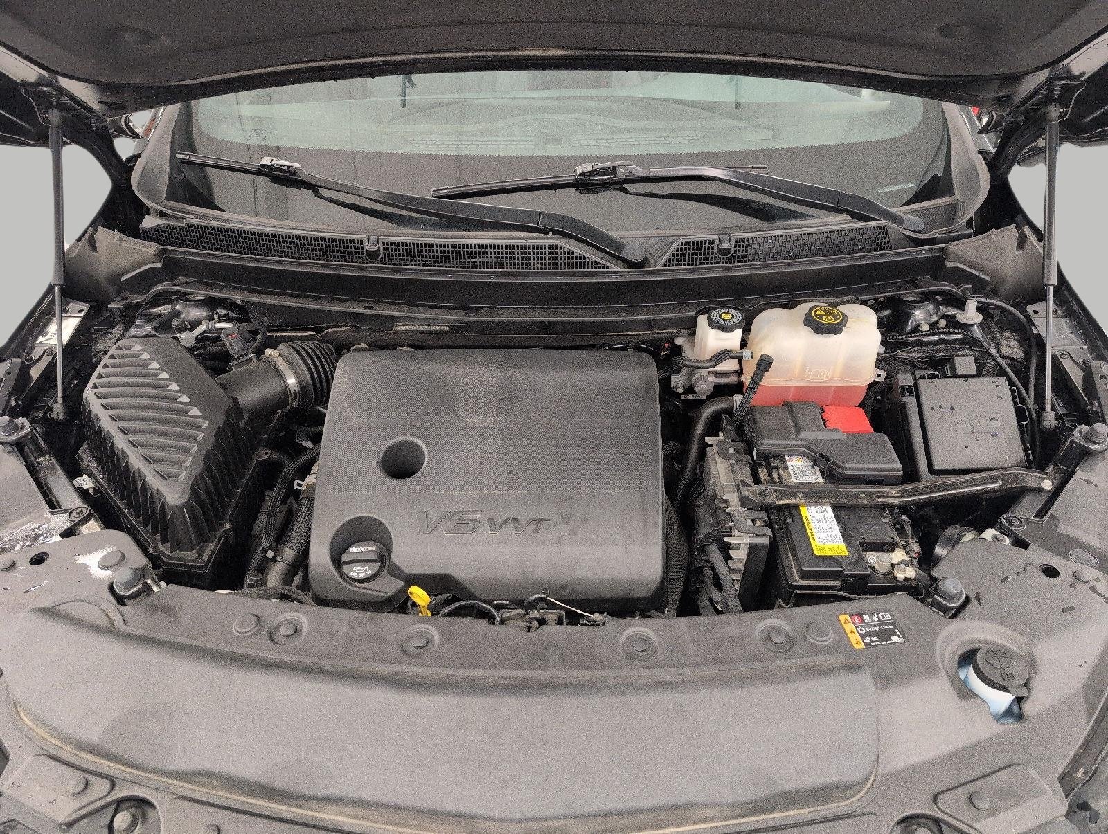 Used 2023 Buick Enclave Essence w/ LPO, Floor Liner Package AWD/4WD image 8