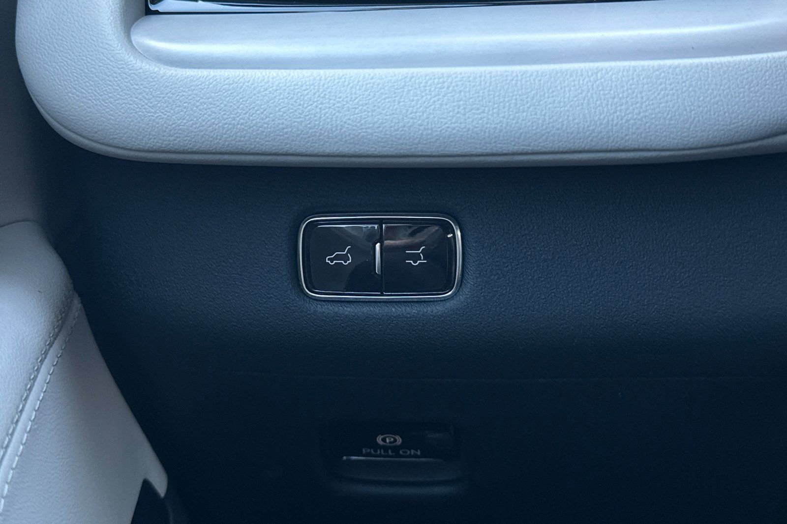 New 2026 Lincoln Navigator Reserve AWD/4WD image 28