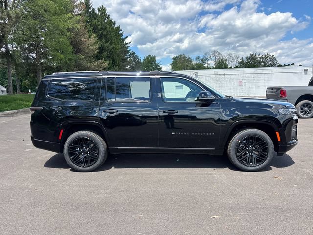 New 2026 Jeep Grand Wagoneer Limited AWD/4WD image 32