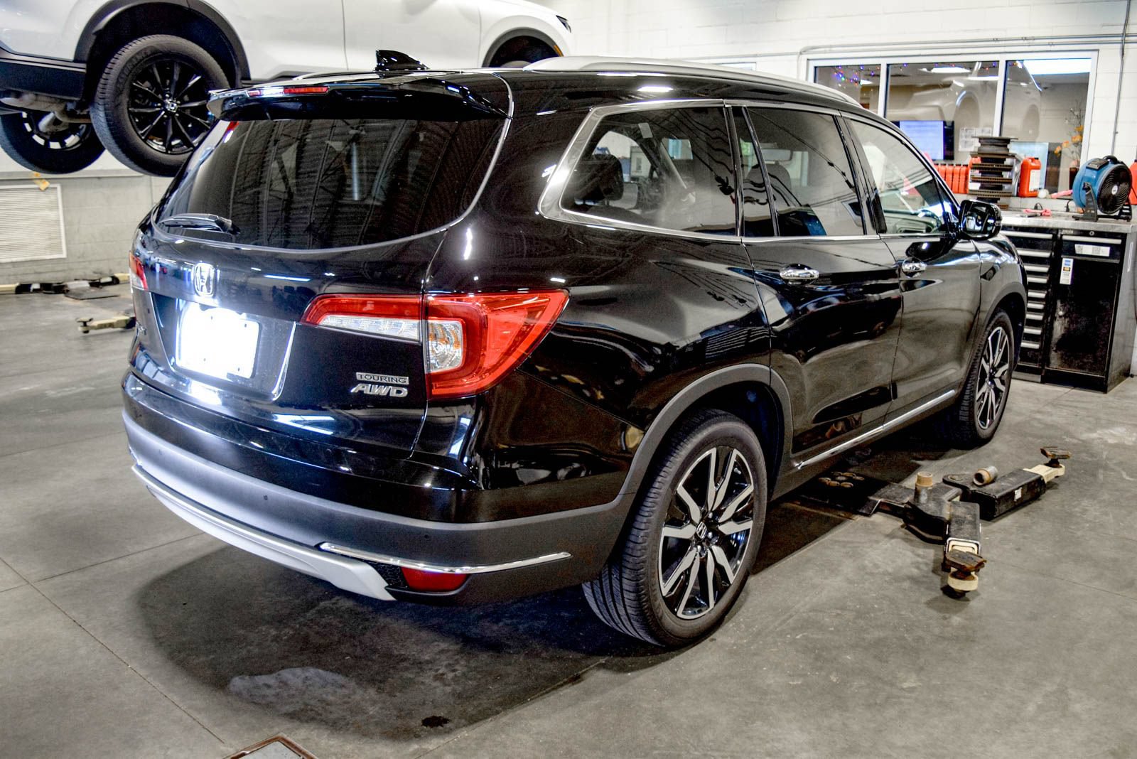 Used 2019 Honda Pilot Touring image 16