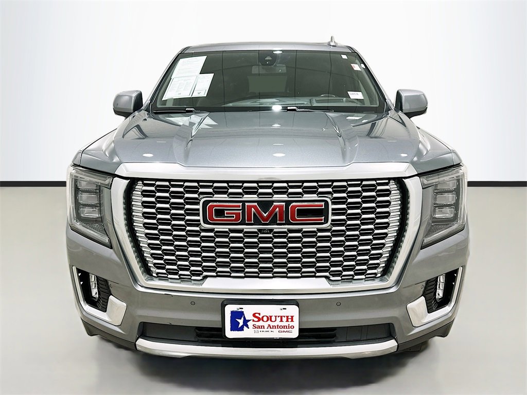 Used 2022 GMC Yukon Denali image 2