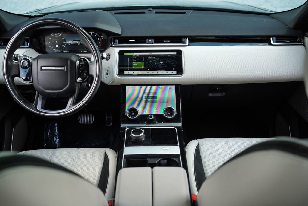 Used 2020 Land Rover Range Rover Velar R-Dynamic S image 21
