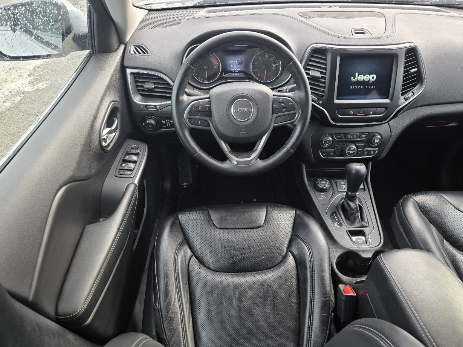 Used 2021 Jeep Cherokee Latitude Lux w/ Comfort/Convenience Group image 21