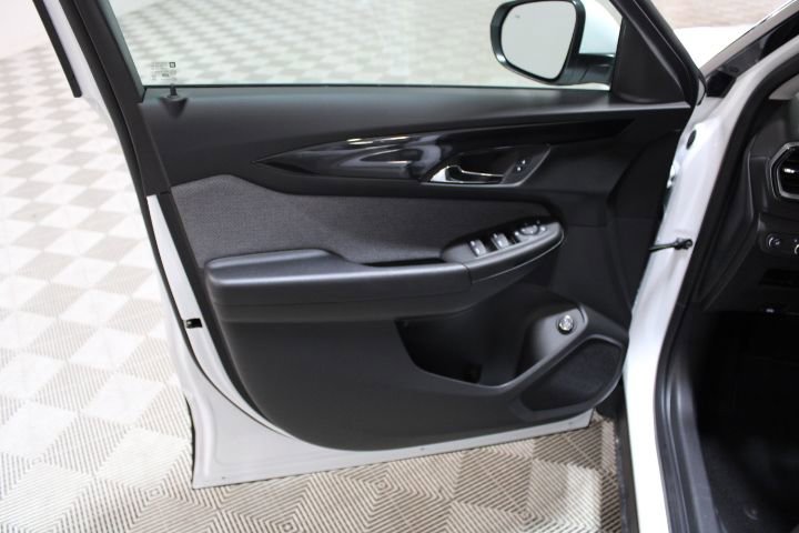 New 2026 Chevrolet TrailBlazer LT w/ Convenience Package image 14