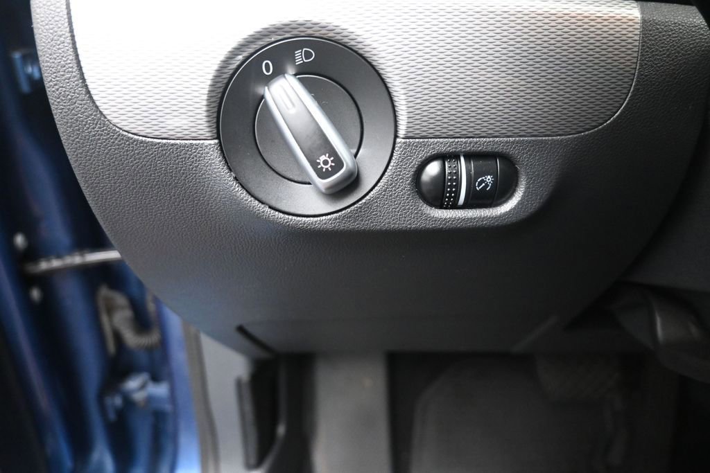 Used 2015 Volkswagen Jetta SE FWD image 16