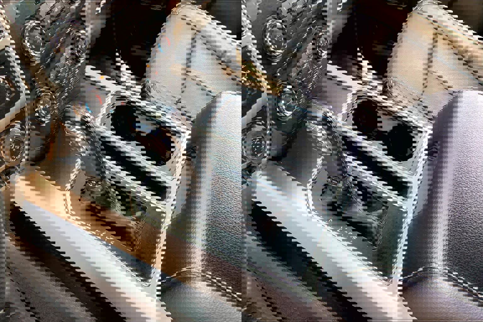 Used 2018 Ford F150 Lariat AWD/4WD image 17