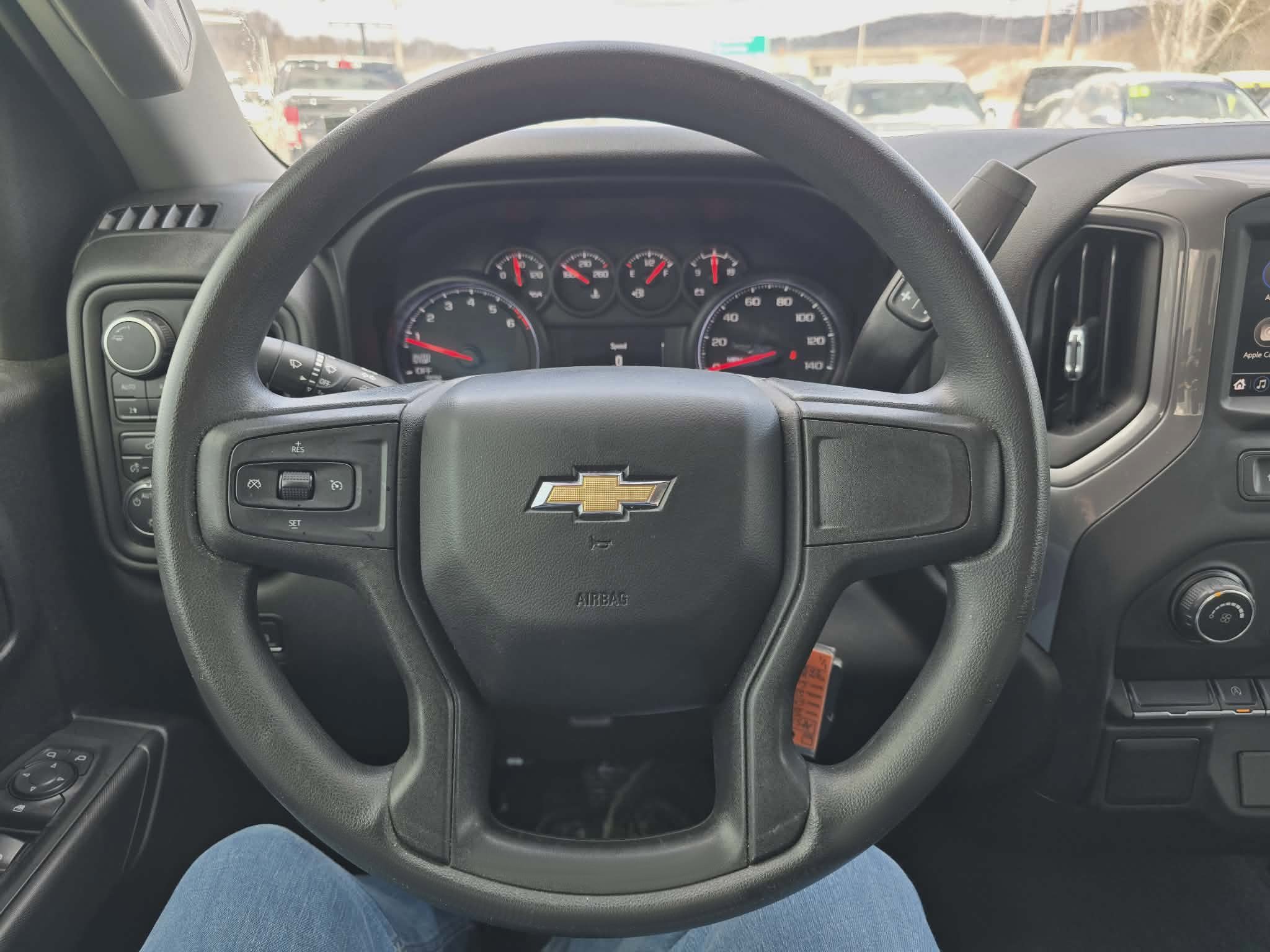 Used 2020 Chevrolet Silverado 1500 Custom w/ Custom Value Package image 18