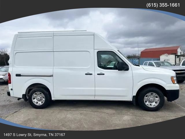 Used 2018 Nissan NV 2500 SV image 3
