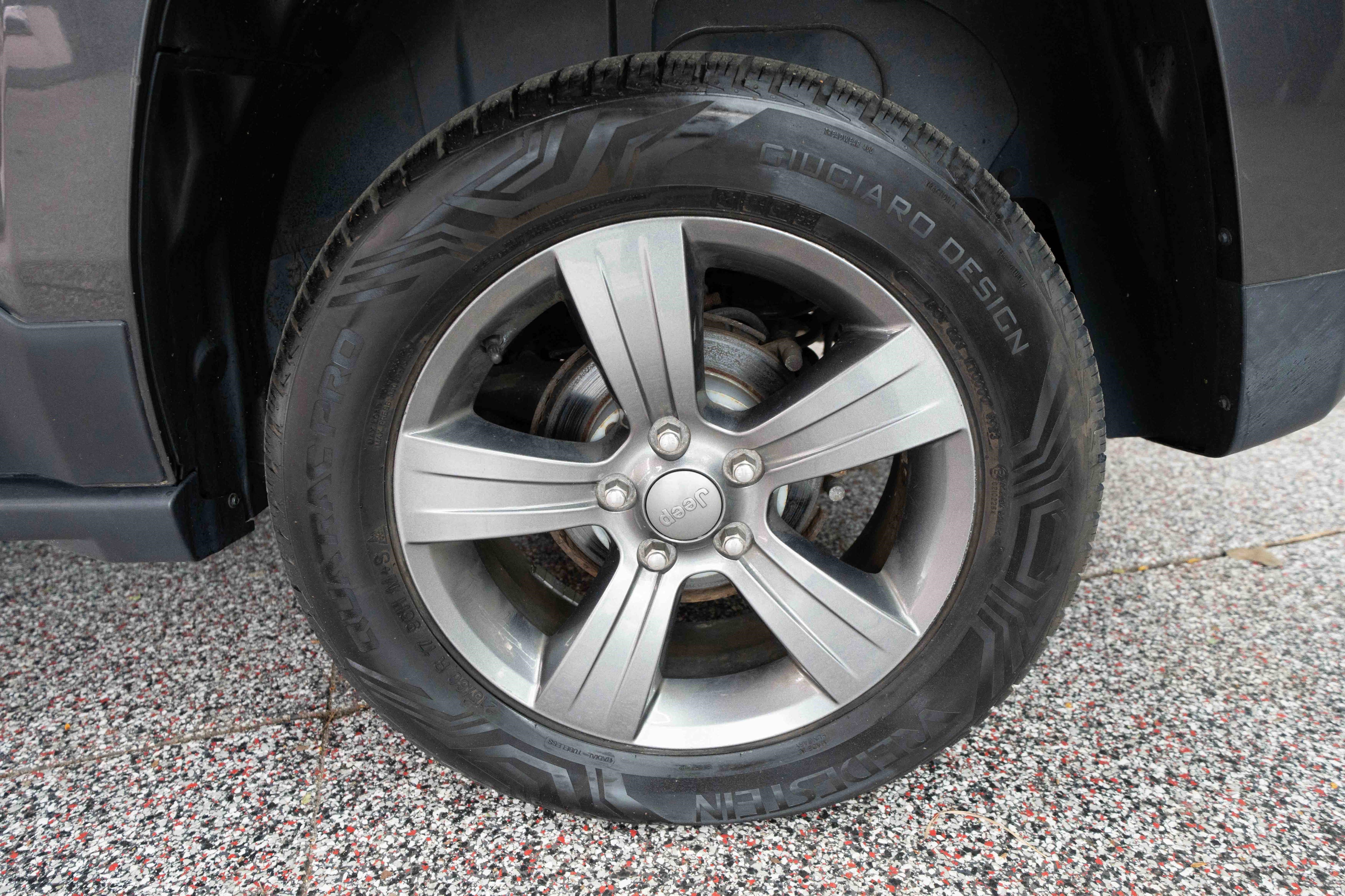 Used 2015 Jeep Patriot High Altitude AWD/4WD image 29