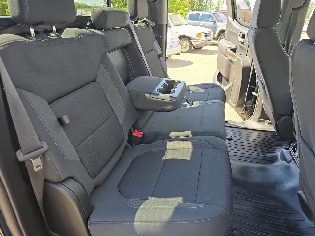 Used 2021 GMC Sierra 1500 SLE w/ X31 Off-Road Package AWD/4WD image 11