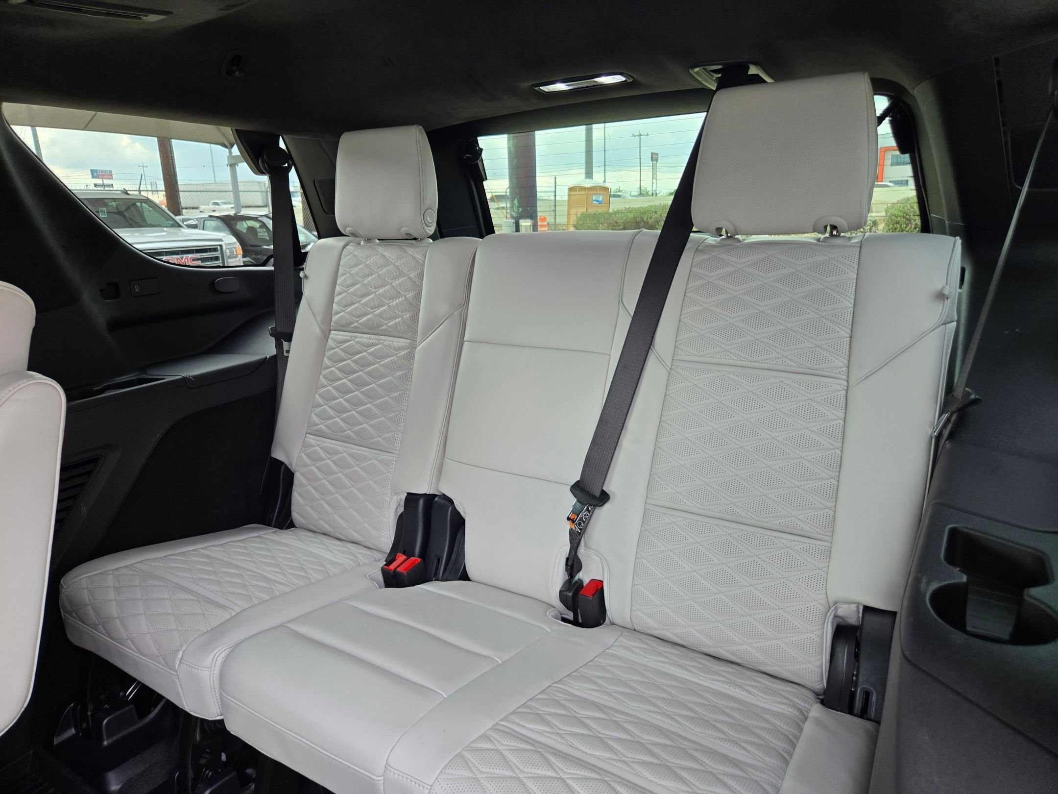 Certified 2025 Cadillac Escalade Sport Platinum w/ LPO, ONYX Package AWD/4WD image 20