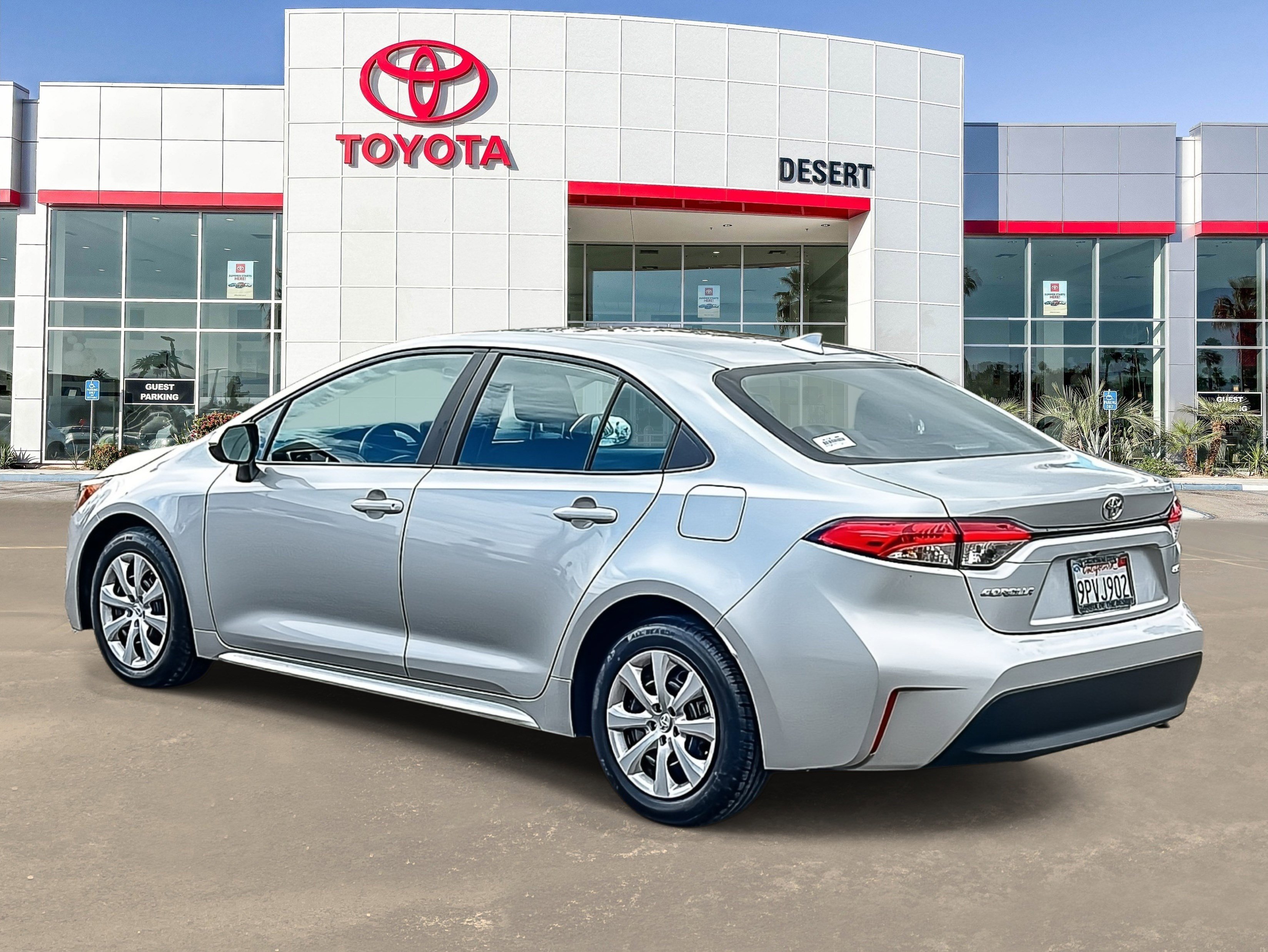 Used 2025 Toyota Corolla LE image 6