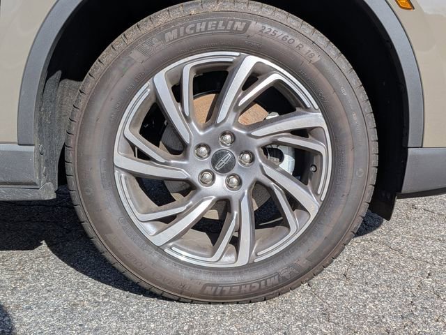 New 2026 Lincoln Corsair Premiere image 10