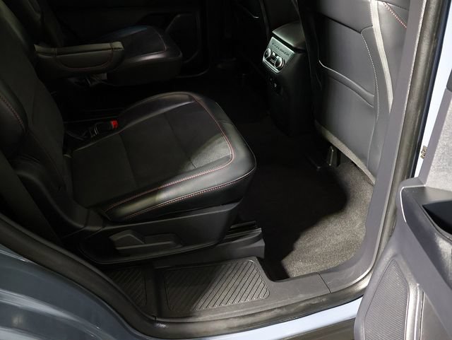 Used 2025 Ford Explorer ST AWD/4WD image 36