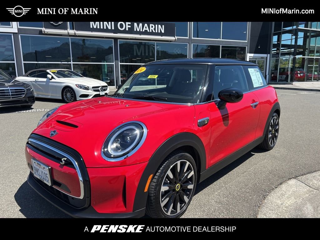 Used 2024 MINI Cooper SE FWD image 1