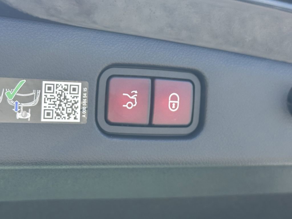 New 2026 Mercedes-Benz E 450 4MATIC Sedan image 22