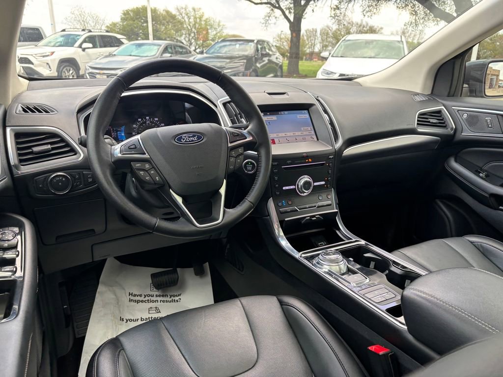 Used 2019 Ford Edge Titanium w/ Equipment Group 301A image 26