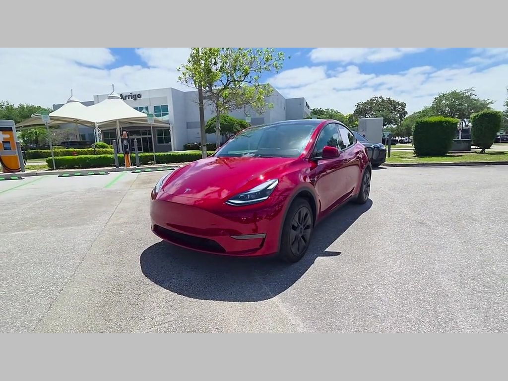Used 2024 Tesla Model Y Long Range image 50