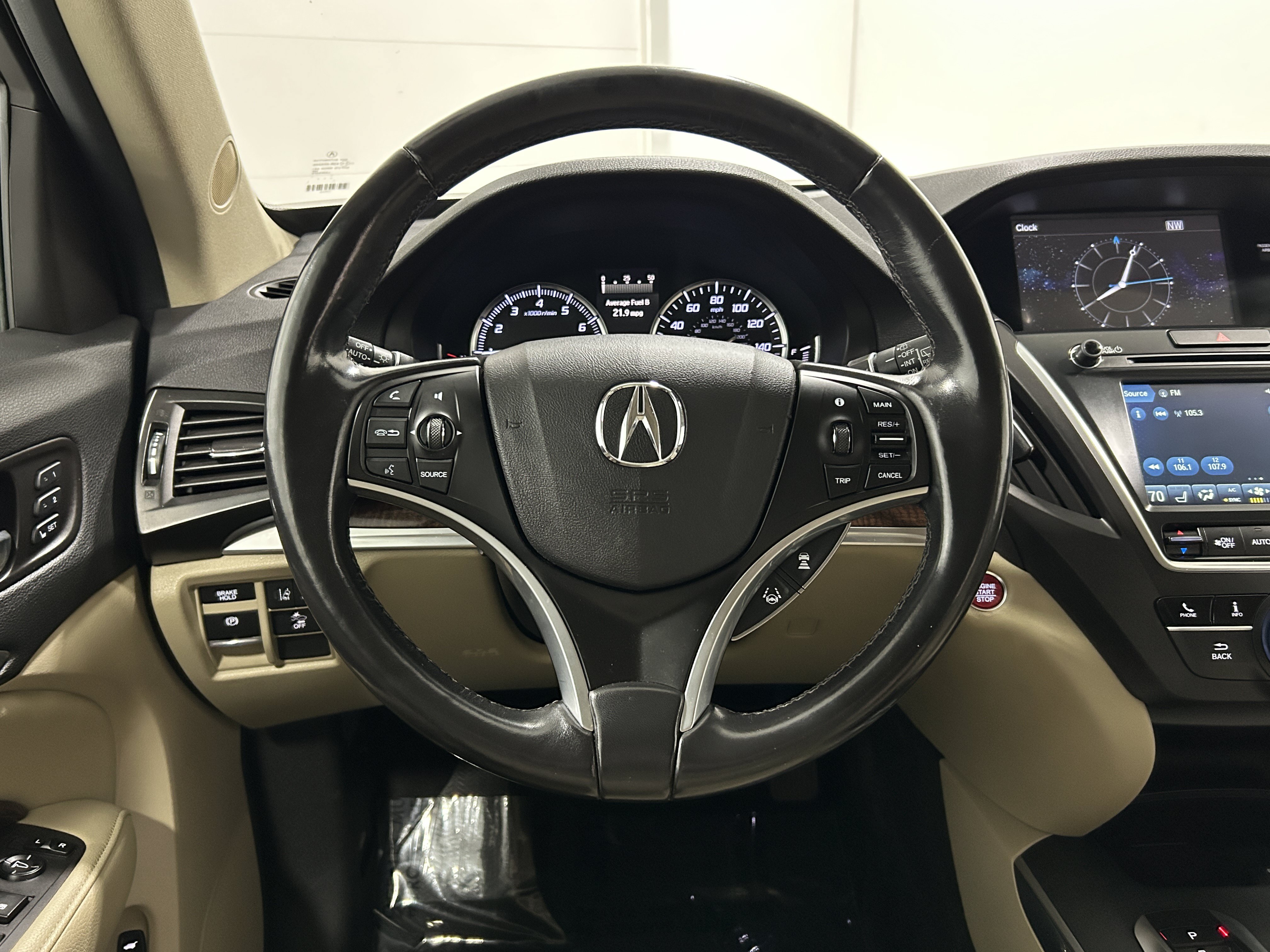 Used 2020 Acura MDX SH-AWD image 11