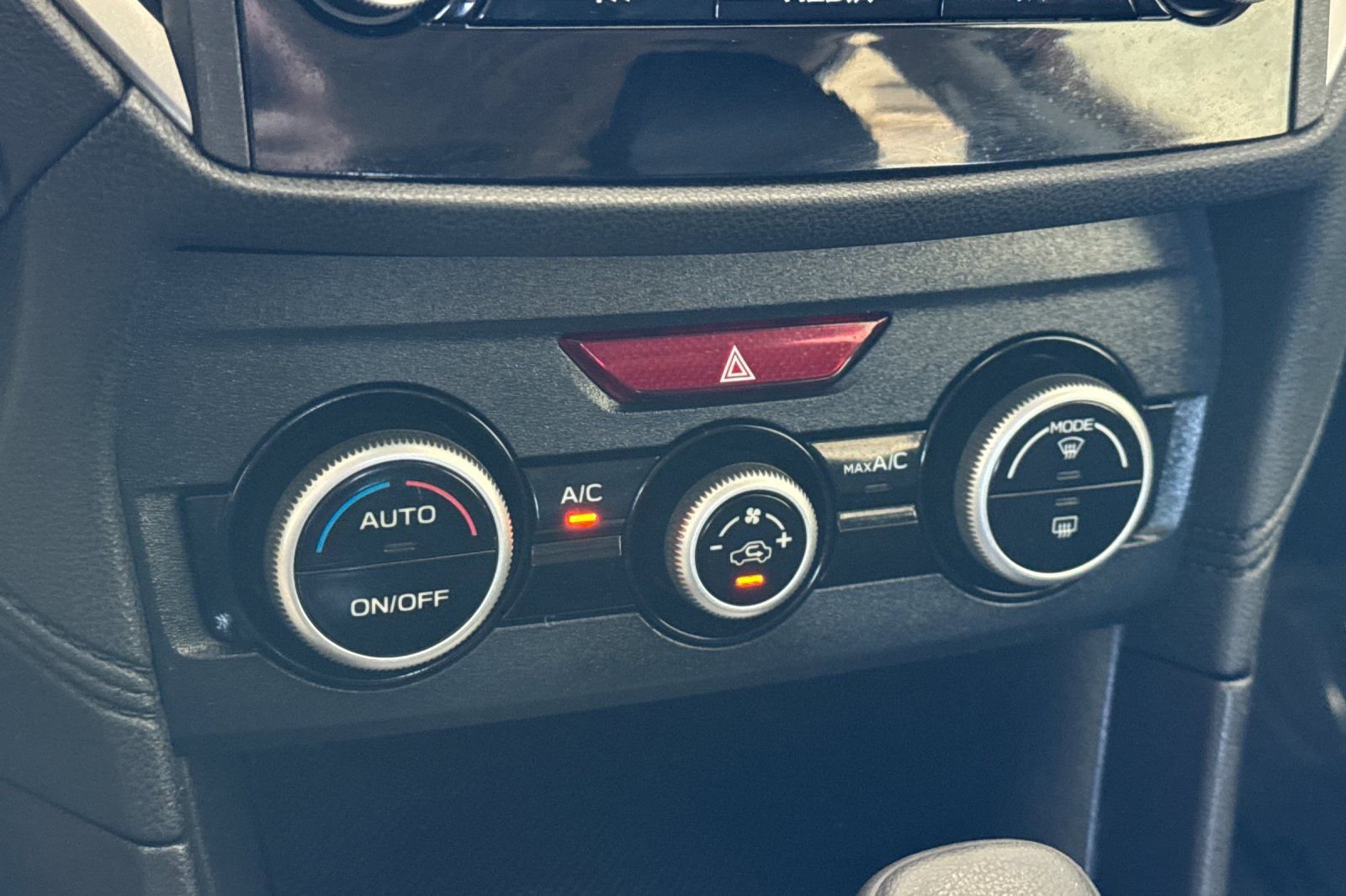 Used 2023 Subaru Crosstrek 2.0i image 19