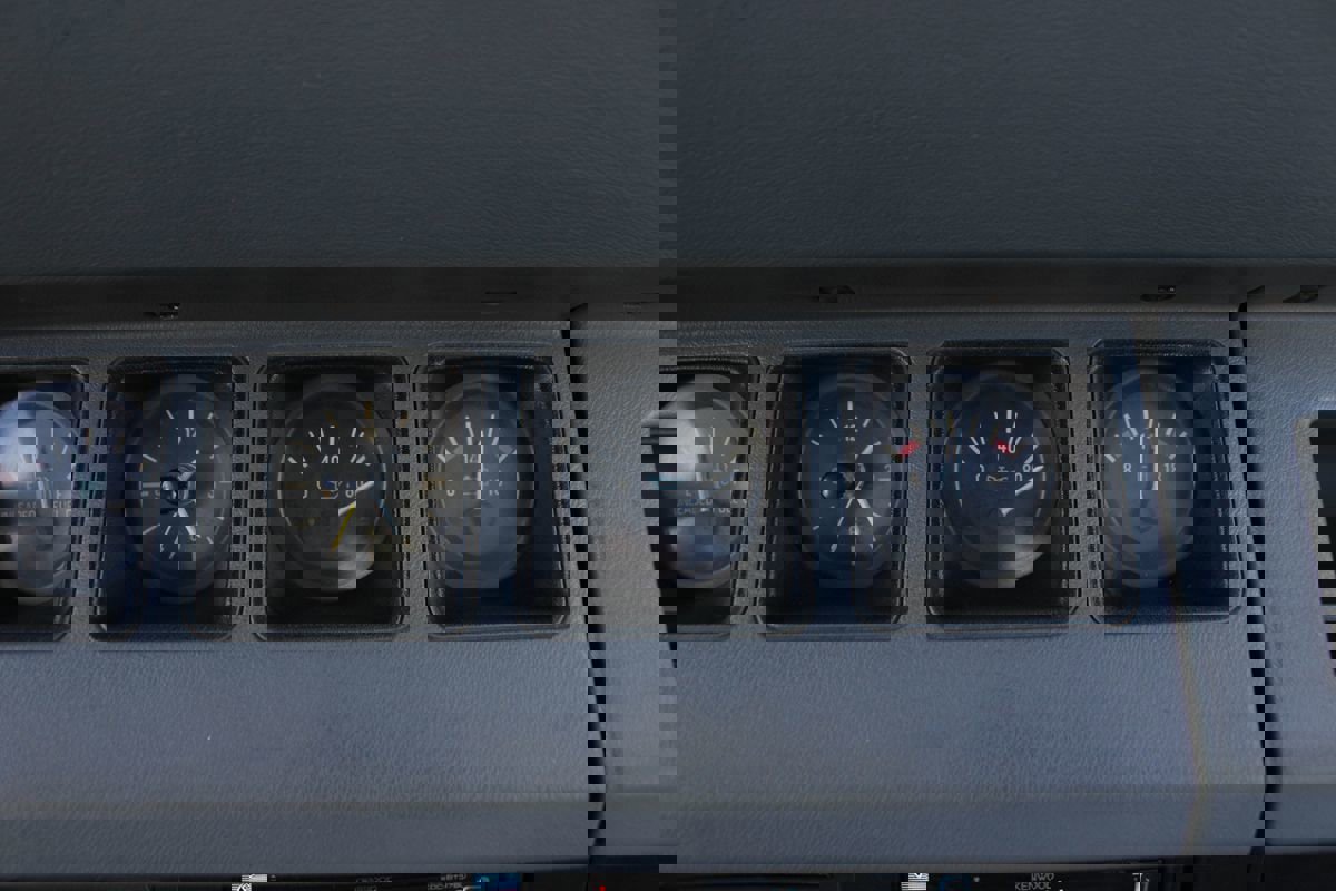 Used 1990 Jeep Wrangler S image 25