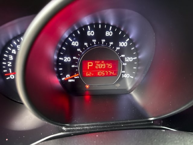 Used 2015 Kia Soul + w/ Primo Package FWD image 20