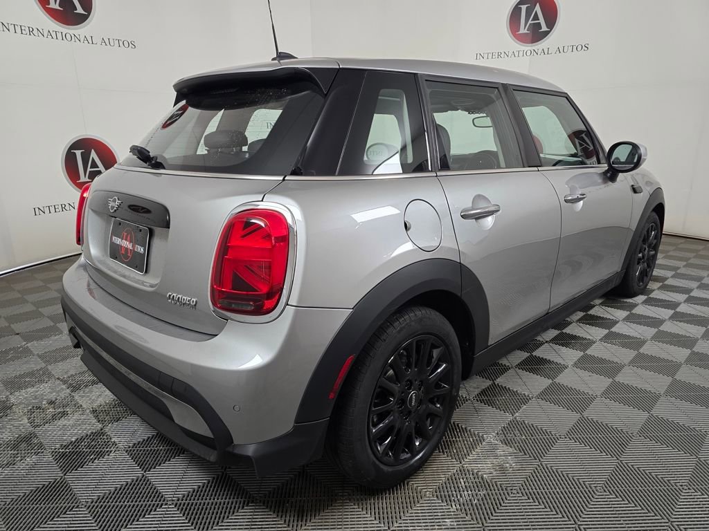 Certified 2023 MINI Cooper 4-Door Hardtop FWD image 4
