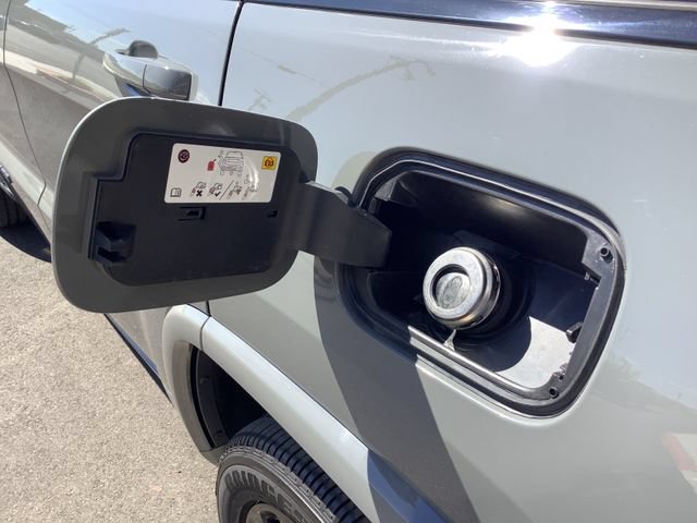 Used 2019 Jeep Grand Cherokee Altitude AWD/4WD image 22